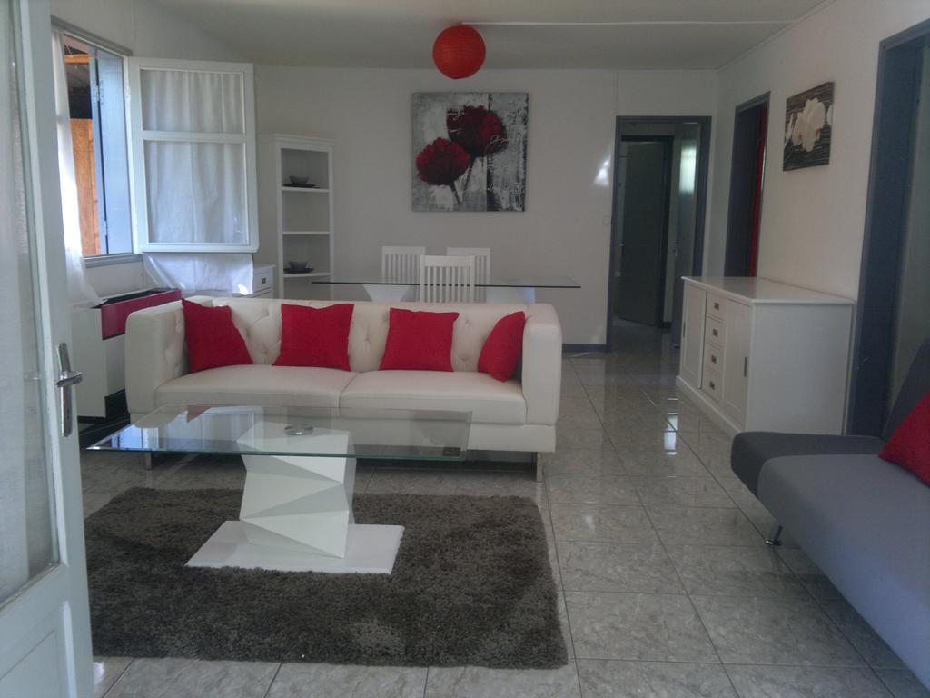 Les Bungalows Du Mont-Auban Sainte-Clotilde Zewnętrze zdjęcie