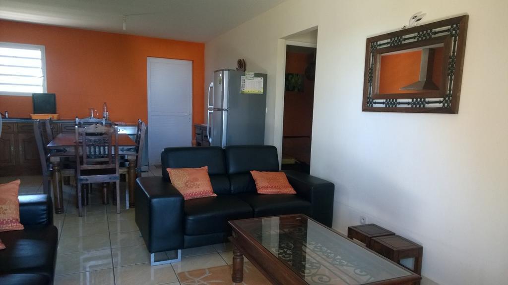 Les Bungalows Du Mont-Auban Sainte-Clotilde Zewnętrze zdjęcie