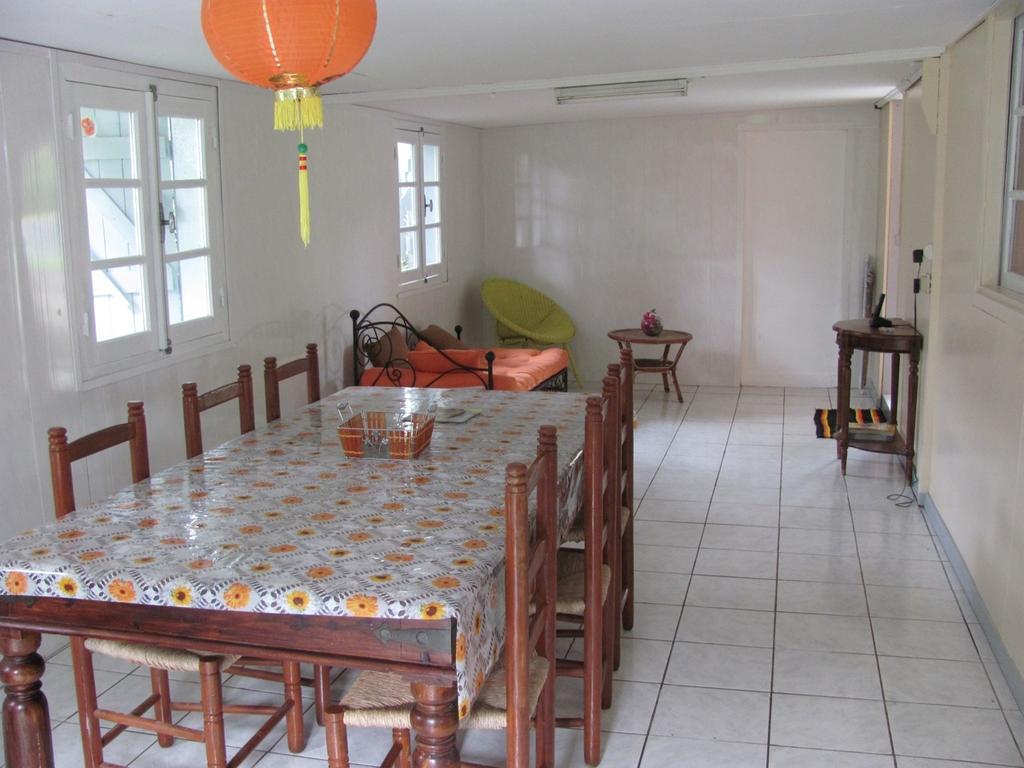 Les Bungalows Du Mont-Auban Sainte-Clotilde Zewnętrze zdjęcie